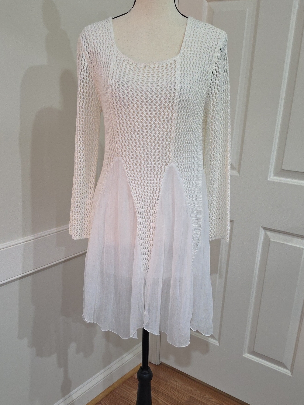 V Cristina Ivory Crochet Knit Tunic Mini Dress with Sheer Skirt - Size M